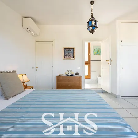 Blue Art Retreat Cala Caterina And Santo Stefano Villa Villasimius