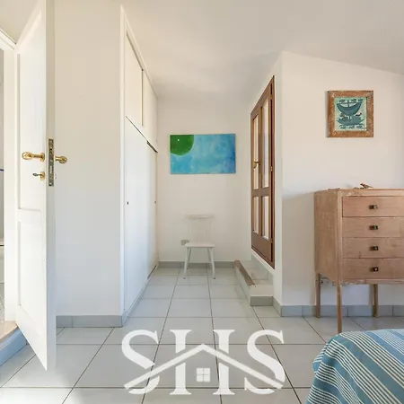 Blue Art Retreat Cala Caterina And Santo Stefano Villasimius