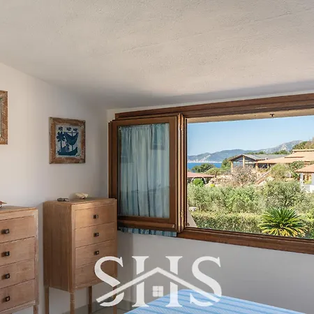 Blue Art Retreat Cala Caterina And Santo Stefano Villasimius